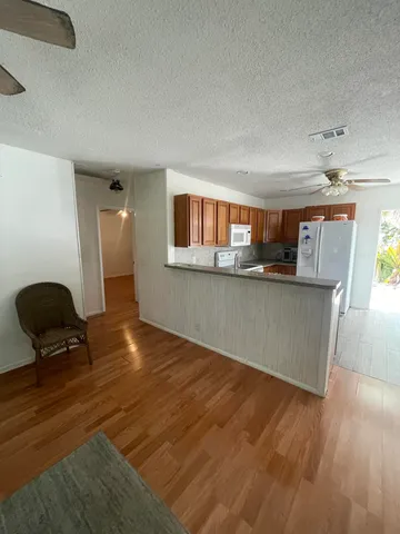 $625,000 | 2056 South Palm Circle, North Palm Beach, FL 33408