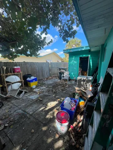 $625,000 | 2056 South Palm Circle, North Palm Beach, FL 33408