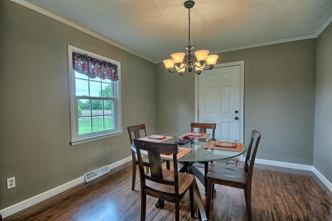 592 Dunkle Road Circleville, OH 43113 - Photo 10 of 37