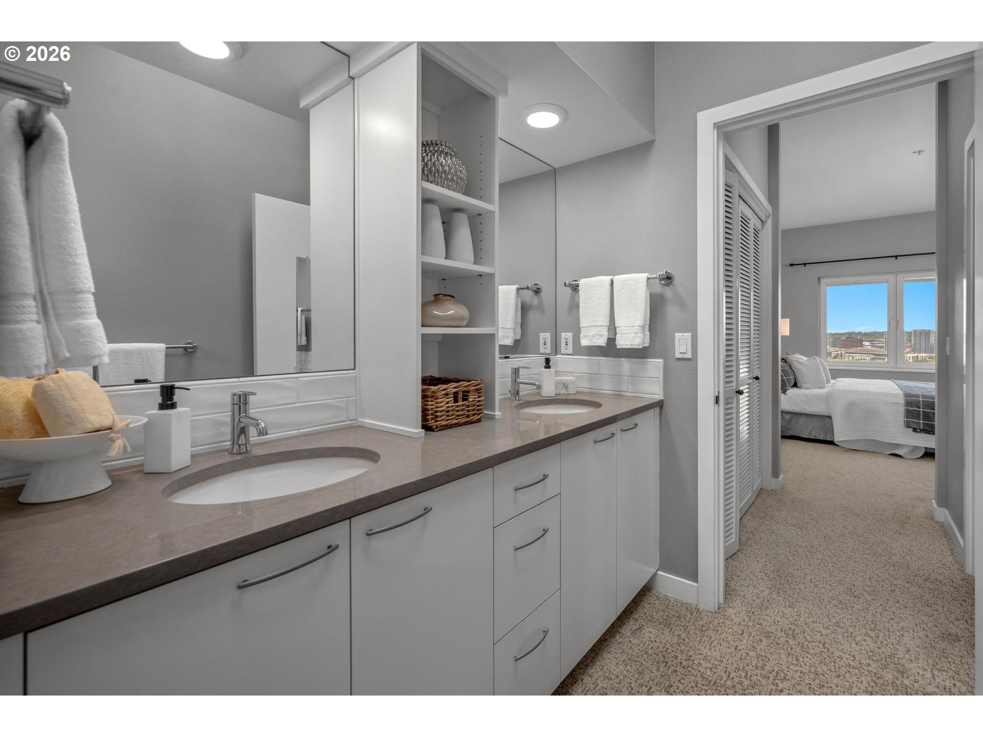 2445 Northwest Westover Road, Unit 414 Portland, OR 97210 - Photo 34 of 43 Gallery Image 34