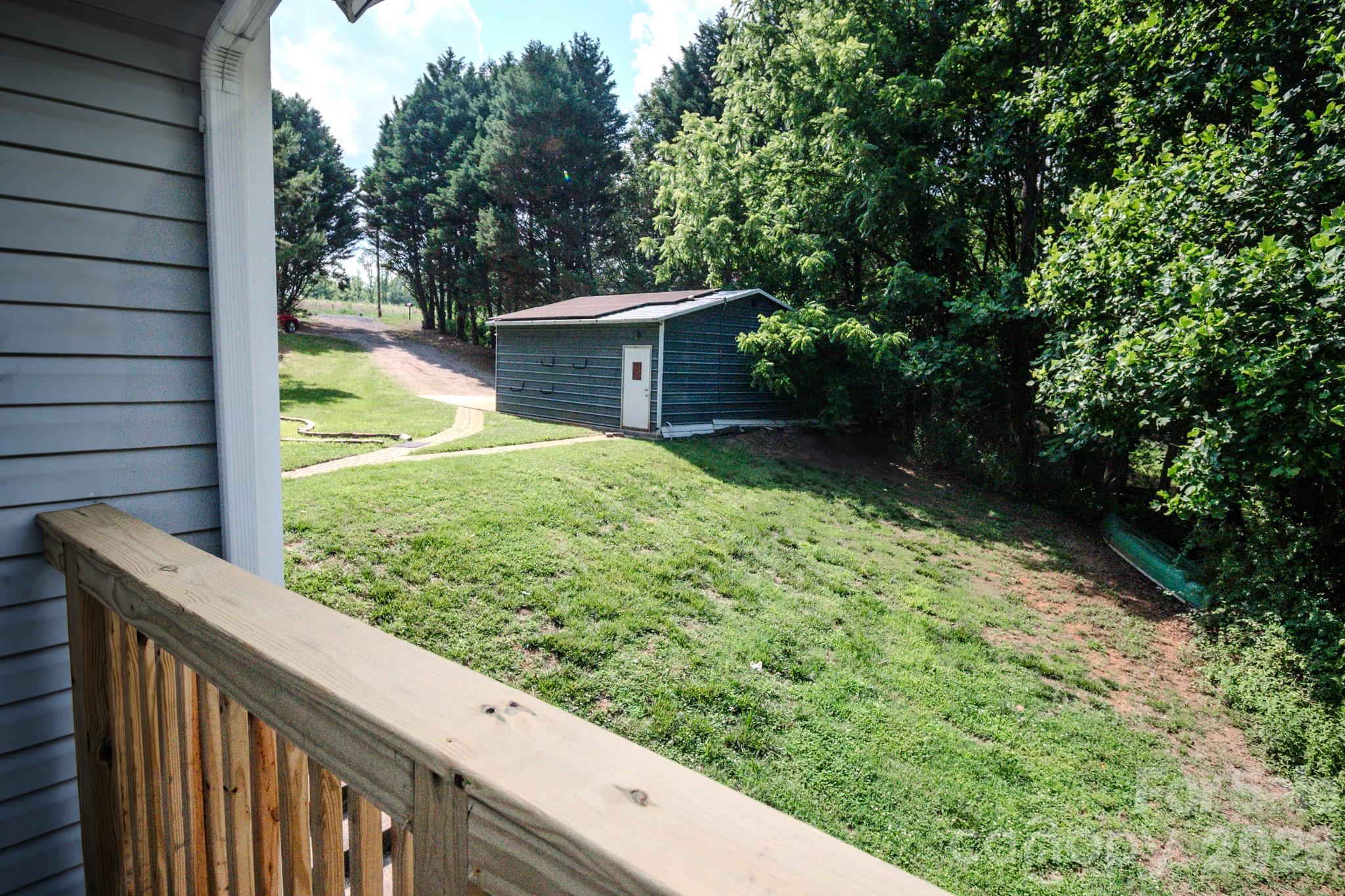 3122 Zion Church Road Hickory, NC 28602 - Photo 6 of 37