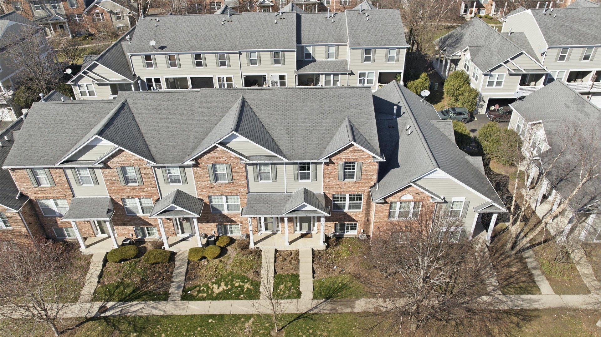 2448 Emily Lane Elgin, IL 60124 - Photo 3 of 34 an aerial view of a