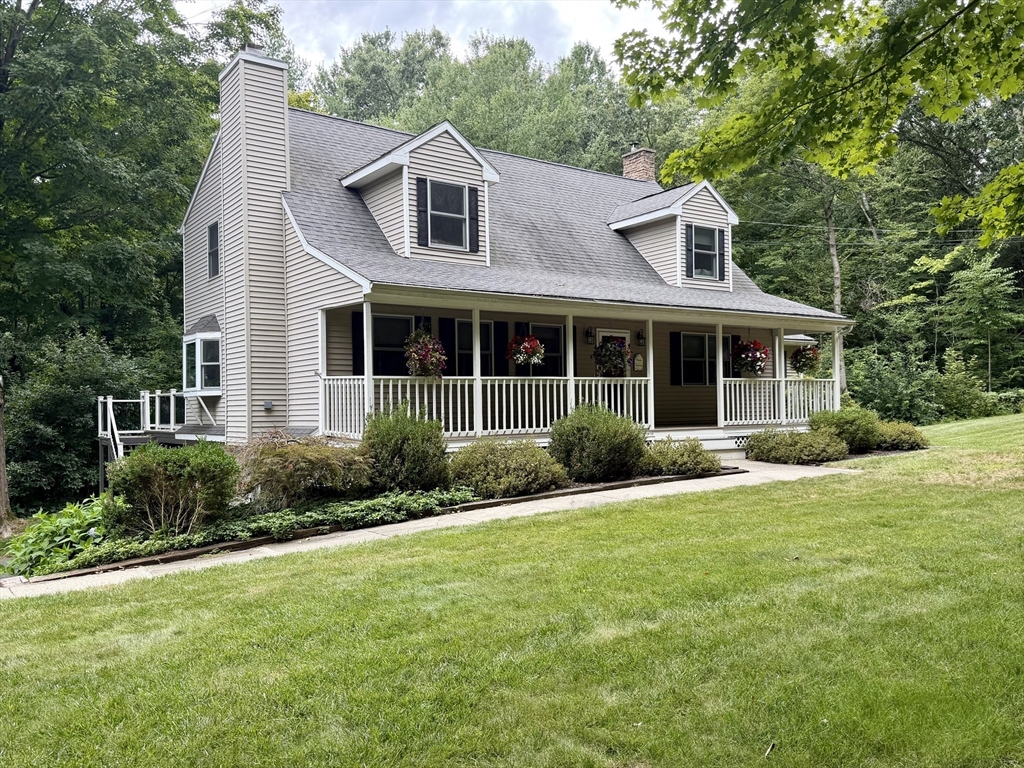 95 Sandgully Road North Deerfield, MA 01373 - Photo 5 of 39 Gallery Image 5