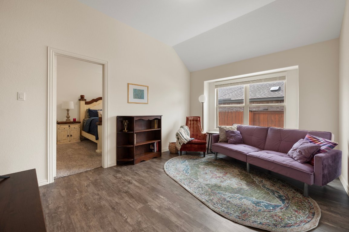 1437 Morning View Road Georgetown, TX 78628 - Photo 19 of 24 a living room with furniture and a window