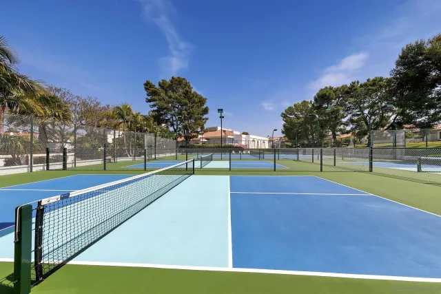 $1,175,000 | 4994 Alicante Way, Oceanside, CA 92056