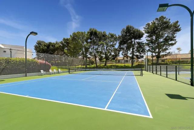 $1,175,000 | 4994 Alicante Way, Oceanside, CA 92056