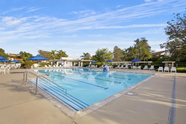 $1,175,000 | 4994 Alicante Way, Oceanside, CA 92056