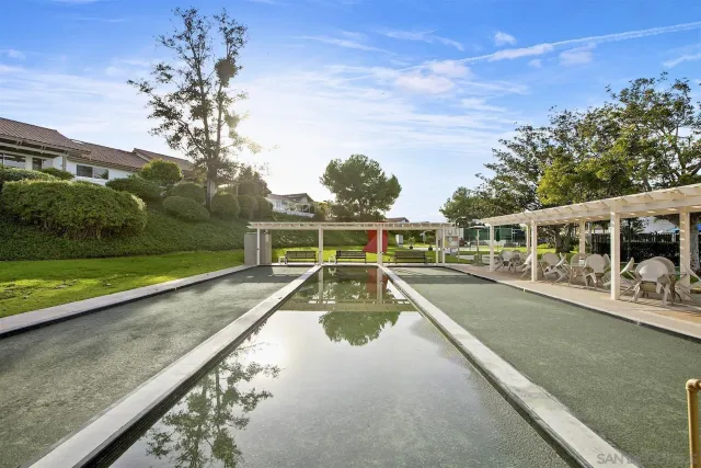 $1,175,000 | 4994 Alicante Way, Oceanside, CA 92056