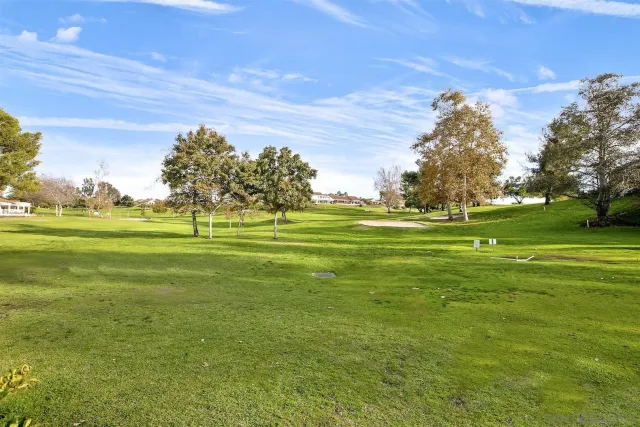 $1,175,000 | 4994 Alicante Way, Oceanside, CA 92056