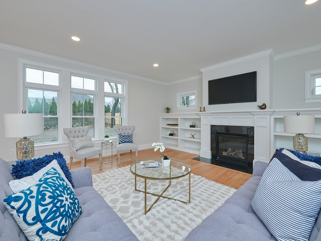 26 Old Colony Road Arlington, MA 02474 - Photo 5 of 32 Gallery Image 5