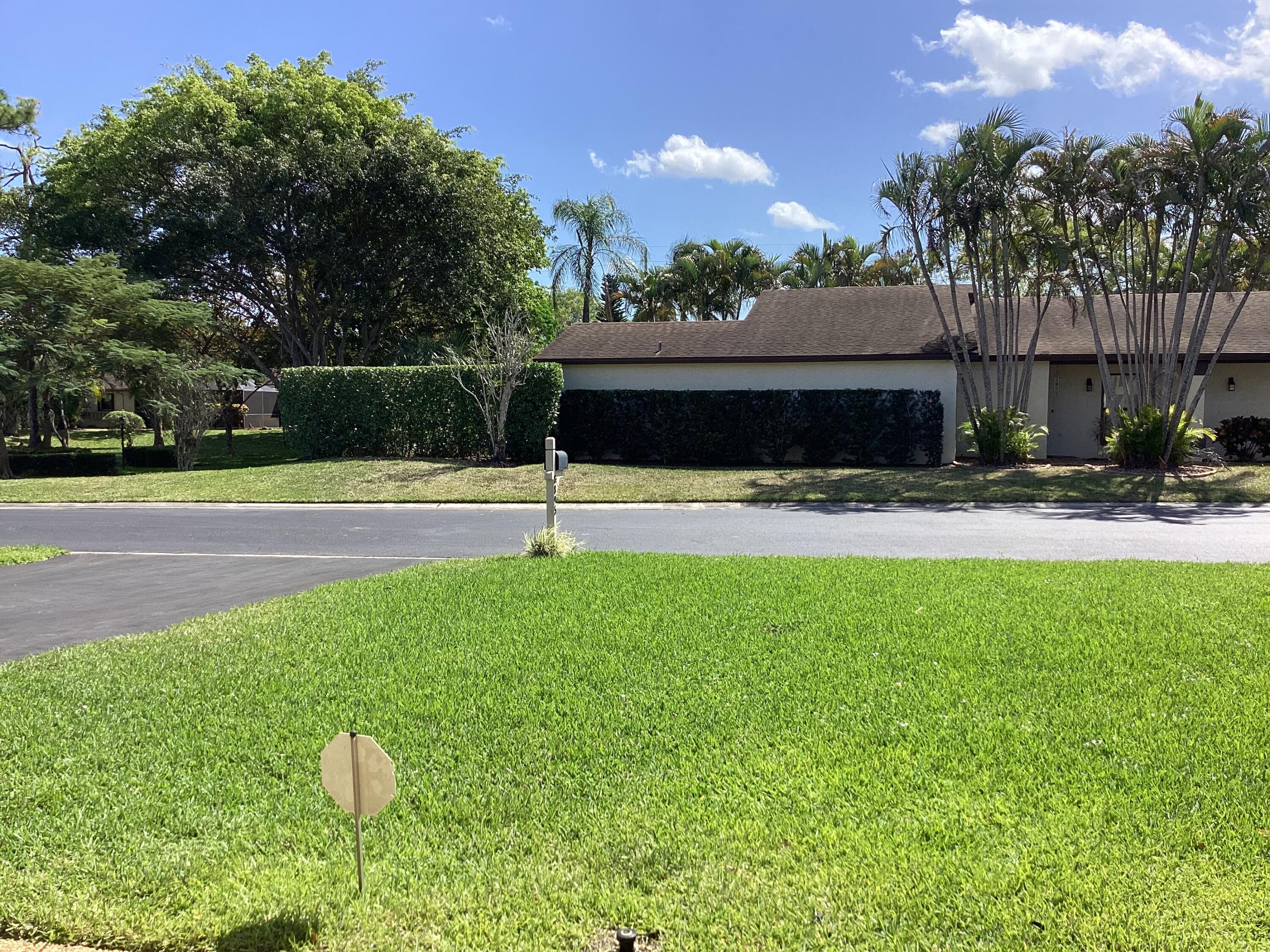 8895 Old Pine Road Boca Raton, FL 33433 - Photo 44 of 46 FRONT LAWN