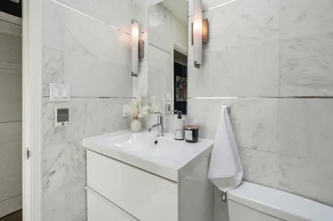 $1,295,000 | 1345 20th Street, San Francisco, CA 94107