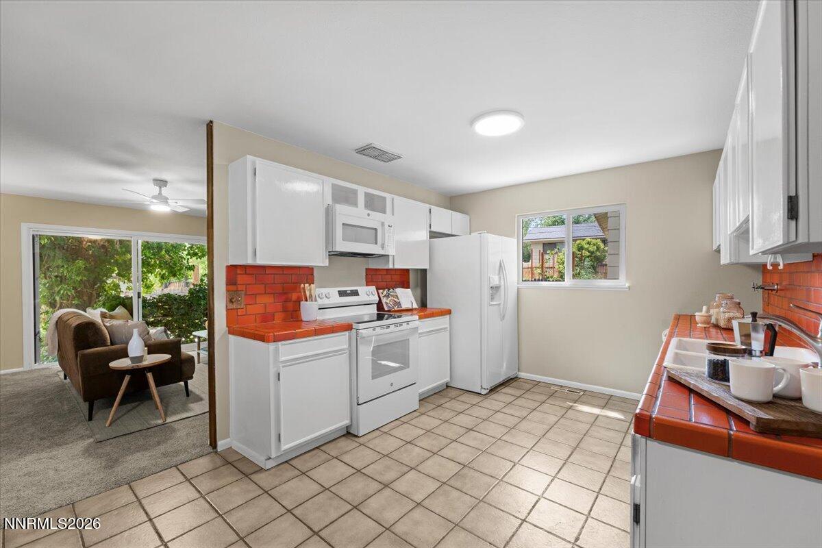 2750 Gellert Drive Reno, NV 89503 - Photo 40 of 45 40-2450 Gellert Drive Reno NV 89503 (9 o