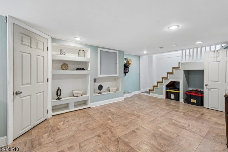 12 Remer Avenue Springfield, NJ 07081 - Photo 20 of 25