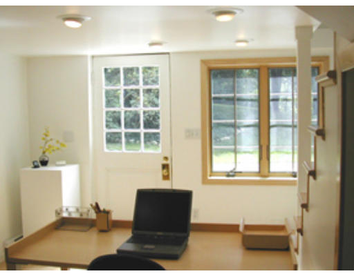 7 Sullivan Street North Andover, MA 01845 - Photo 5 of 10