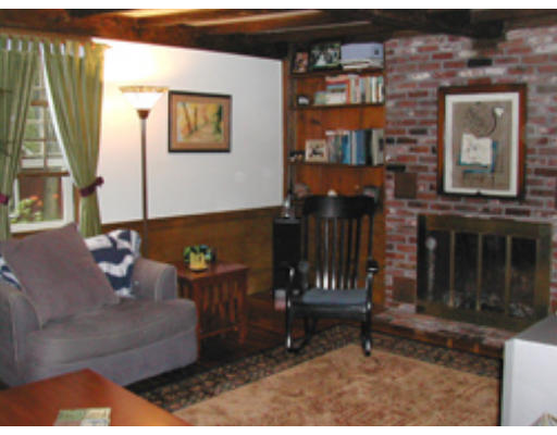 7 Sullivan Street North Andover, MA 01845 - Photo 6 of 10