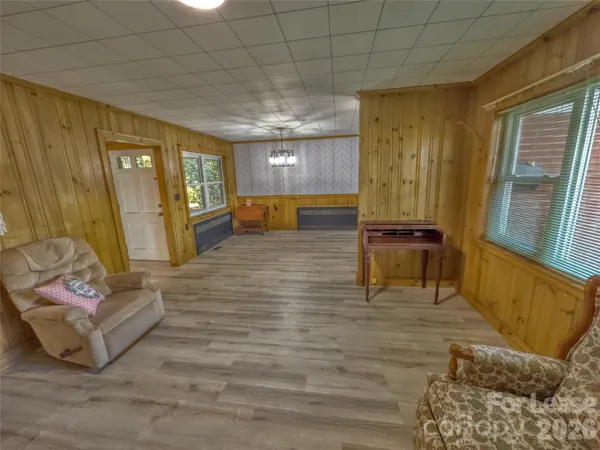 $1,595 | 229 Pee Dee Avenue, Norwood, NC 28128