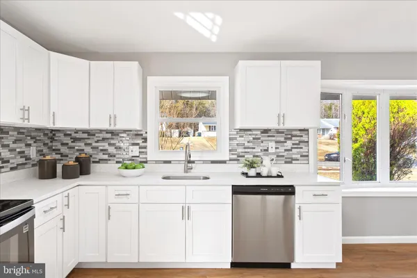 $474,900 | 6309 Gredinger Drive, Clinton, MD 20735