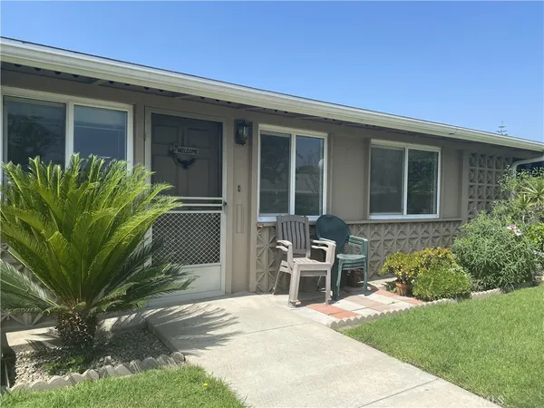 $255,000 | 13101 Oak Hills Drive, Seal Beach, CA 90740