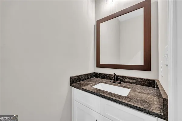 $344,500 | 442 Burlington Drive, Lizella, GA 31052