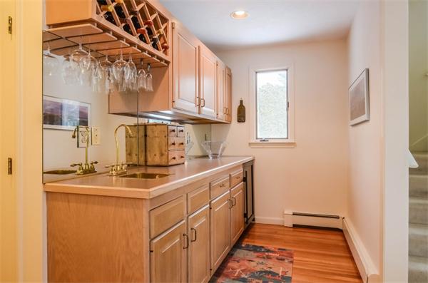 63 Bay Road Duxbury, MA 02332 - Photo 12 of 22 Gallery Image 12
