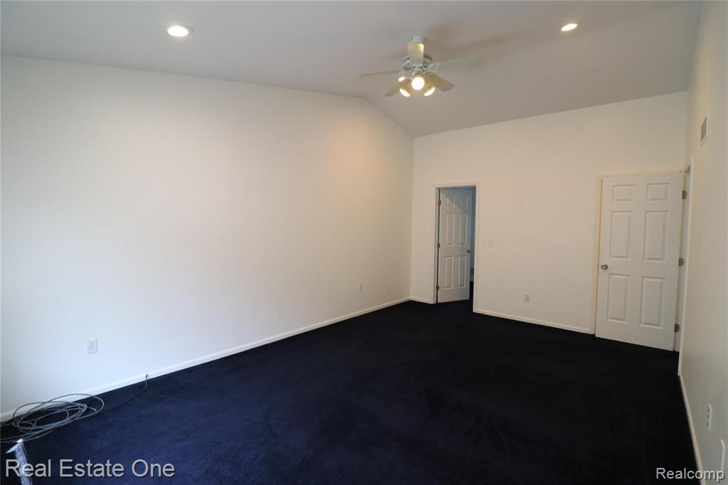 21947 Quail Ridge Drive, Unit 2 Riverview, MI 48193 - Photo 26 of 49