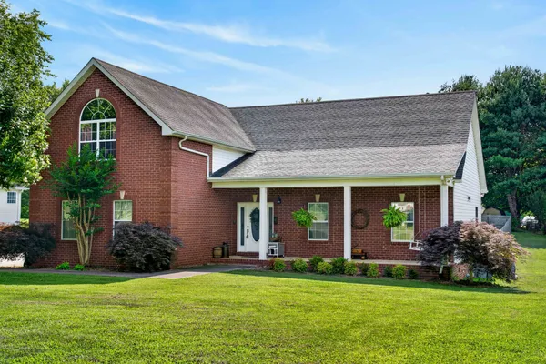 $568,000 | 120 Strassle Drive, White House, TN 37188