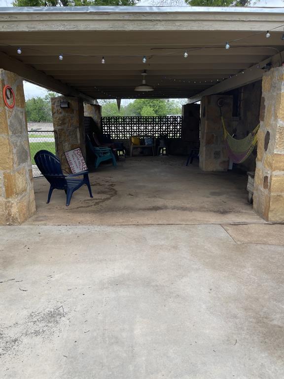 100 Snow Street Bangs, TX 76823 - Photo 6 of 28