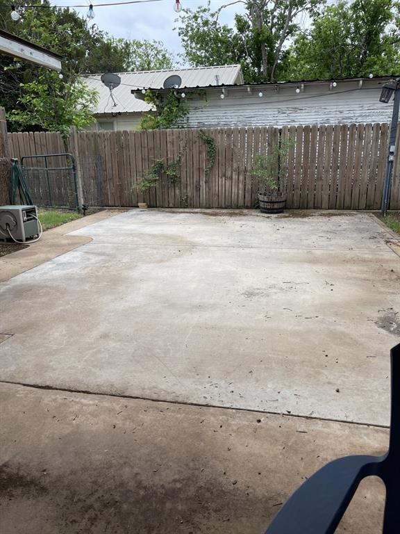 100 Snow Street Bangs, TX 76823 - Photo 7 of 28 OPEN PATIO