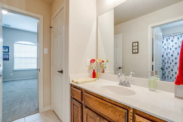 $699,000 | 2805 Stackhouse Street, Fort Worth, TX 76244