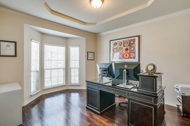 $699,000 | 2805 Stackhouse Street, Fort Worth, TX 76244