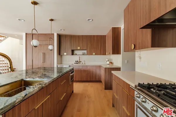 $20,000 | 12220 Benmore Terrace, Los Angeles, CA 90049