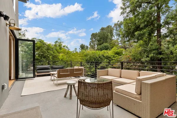 $20,000 | 12220 Benmore Terrace, Los Angeles, CA 90049