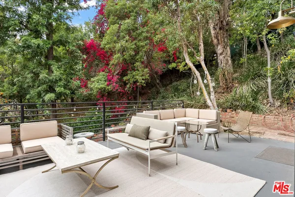 $20,000 | 12220 Benmore Terrace, Los Angeles, CA 90049