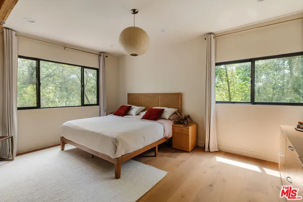 $20,000 | 12220 Benmore Terrace, Los Angeles, CA 90049