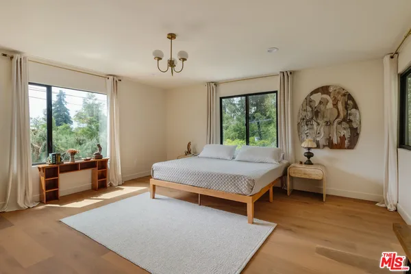 $20,000 | 12220 Benmore Terrace, Los Angeles, CA 90049