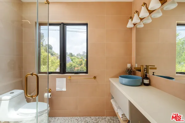 $20,000 | 12220 Benmore Terrace, Los Angeles, CA 90049