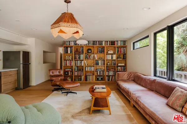 $20,000 | 12220 Benmore Terrace, Los Angeles, CA 90049