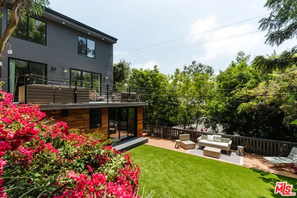 $20,000 | 12220 Benmore Terrace, Los Angeles, CA 90049