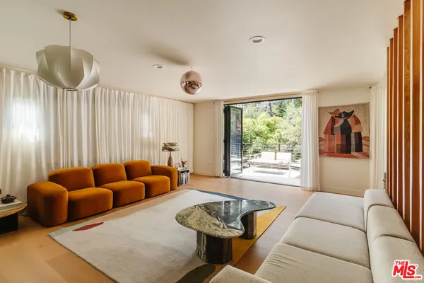$20,000 | 12220 Benmore Terrace, Los Angeles, CA 90049