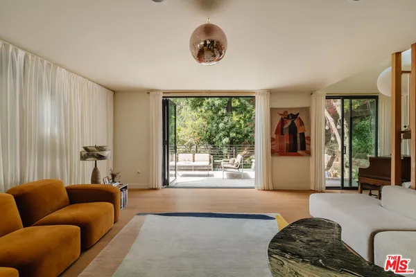 $20,000 | 12220 Benmore Terrace, Los Angeles, CA 90049