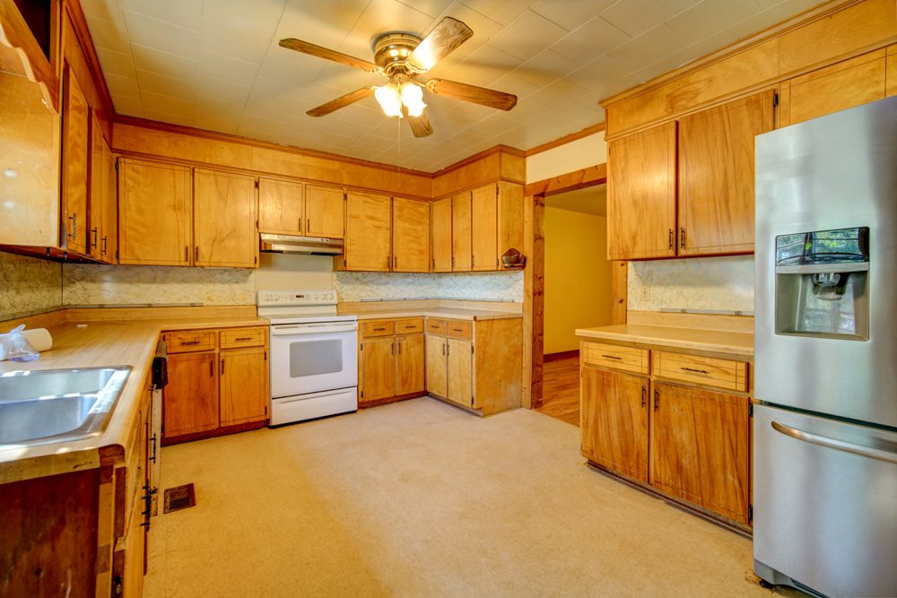 305 4th Street Boiling Springs, SC 29316 - Photo 24 of 35 Gallery Image 24