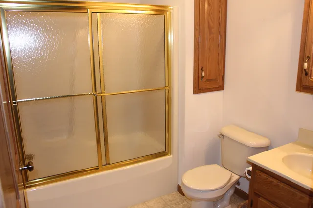 $299,000 | 3 Delmar Drive, Clinton, IL 61727