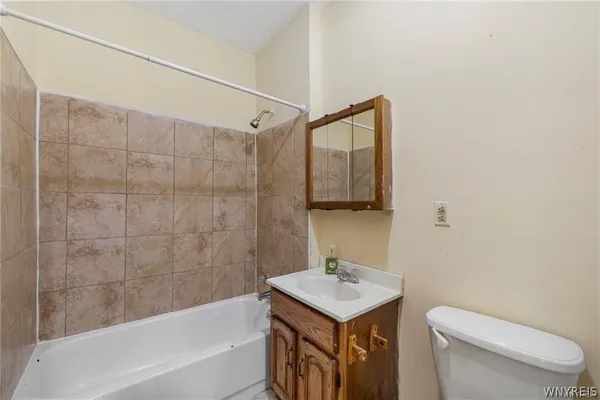 $139,900 | 154 Zenner Street, Buffalo, NY 14211