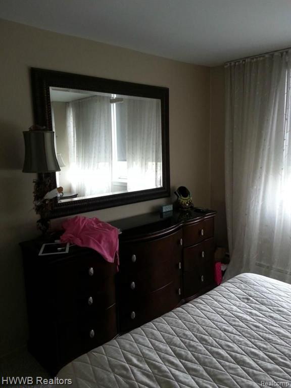 1637 Cass Lake Road, Unit D Keego Harbor, MI 48320 - Photo 6 of 9