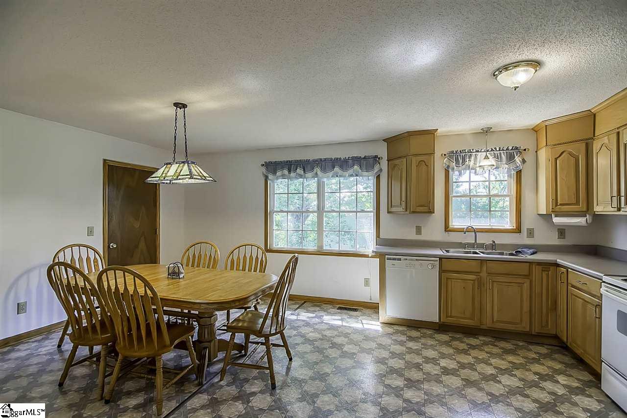 121 Dickard Road Walhalla, SC 29691 - Photo 9 of 22 Gallery Image 9