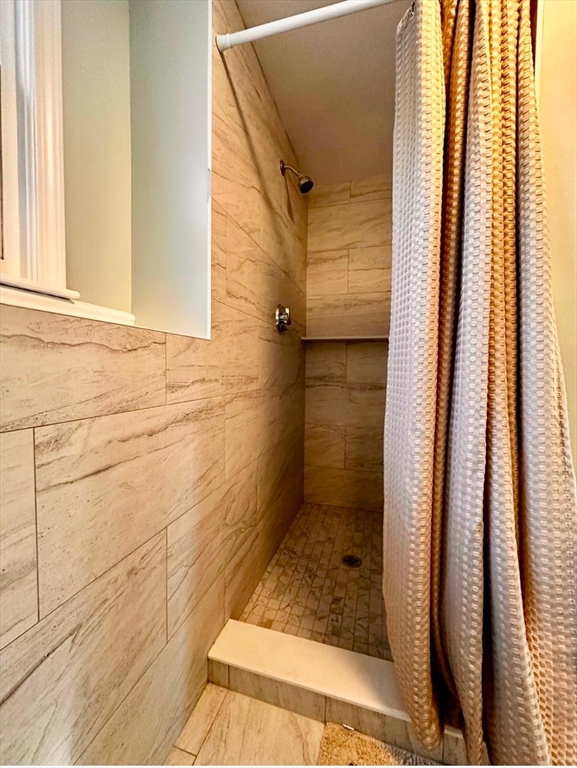 18 Spring Valley Road, Unit 1 Burlington, MA 01803 - Photo 8 of 10