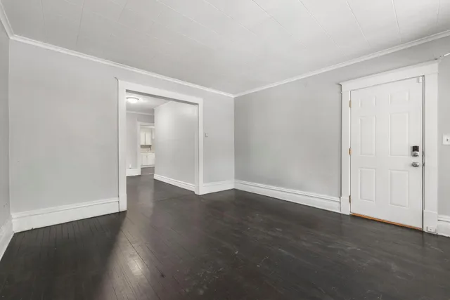 $240,000 | 680 Lawson Avenue East, St. Paul, MN 55106