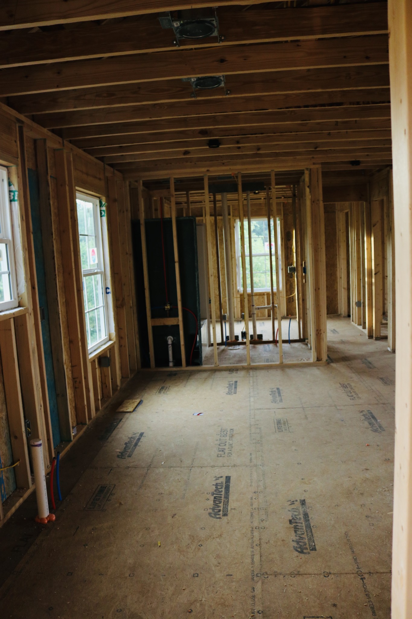 133 Rodeo Drive Columbia, TN 38401 - Photo 5 of 7 Gallery Image 5