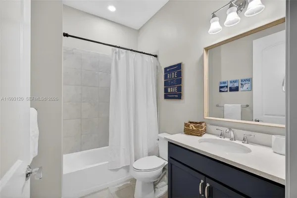 $1,945,000 | 130 Blanca Isles Lane, Jupiter, FL 33478